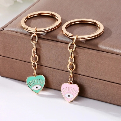 Custom Cartoon Cute Pair of Heart-shaped Avocado Keychains for Two People Stitching Pendants Student Bag School Bag Pendant