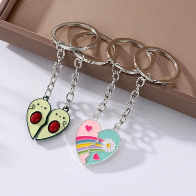Custom Cartoon Cute Pair of Heart-shaped Avocado Keychains for Two People Stitching Pendants Student Bag School Bag Pendant